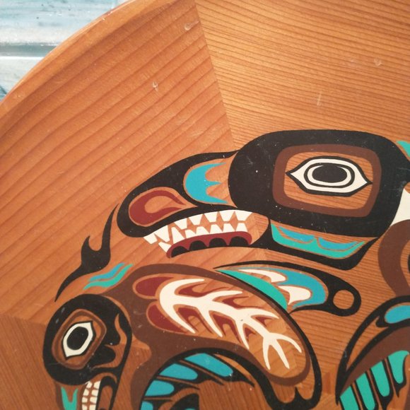 Mid Century Cedar Wood Killer Whale Souvenir Plate - Picture 5 of 7